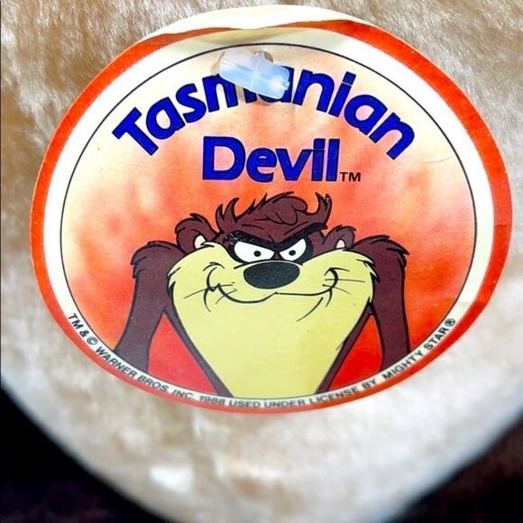 Tasmanian Devil 1987   - Picture 5 of 6